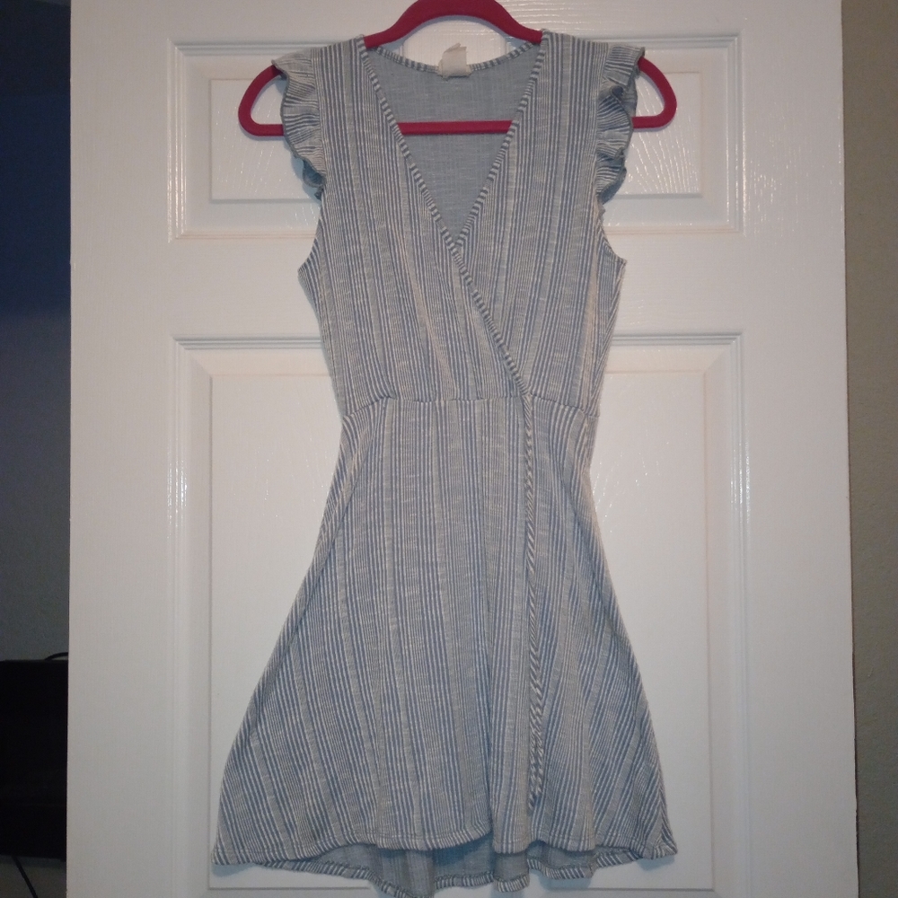 Caution to the Wind size Medium Dress